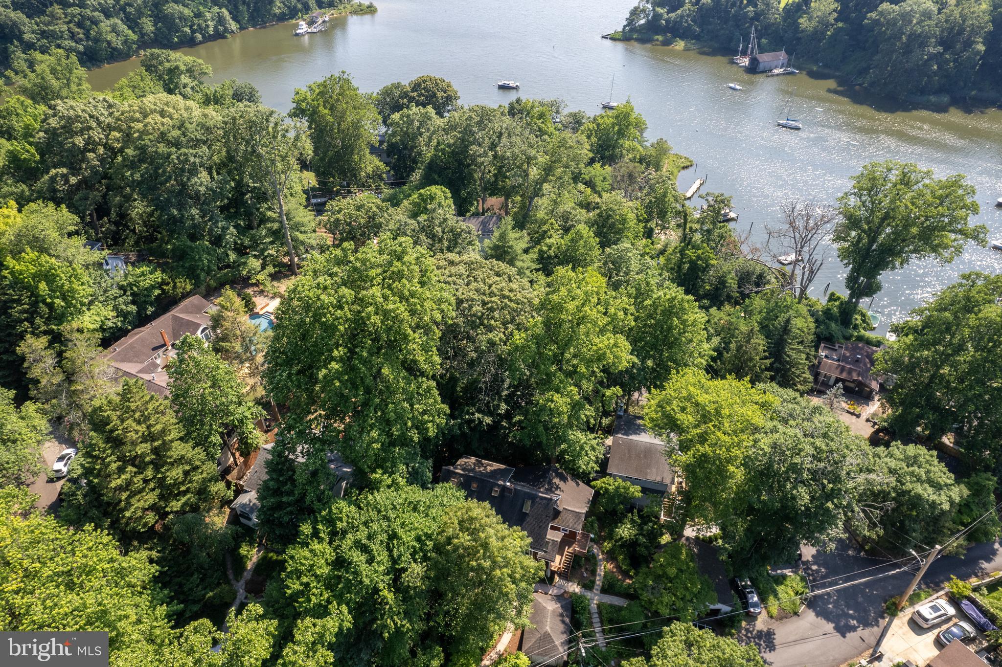 PINES ON THE SEVERN - Residential