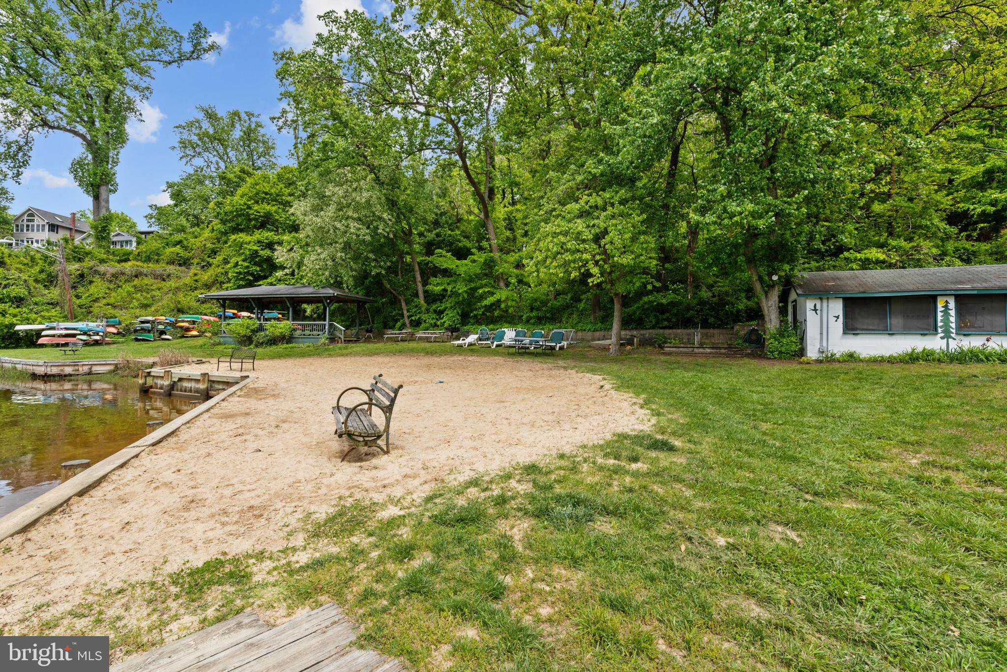 PINES ON THE SEVERN - Residential