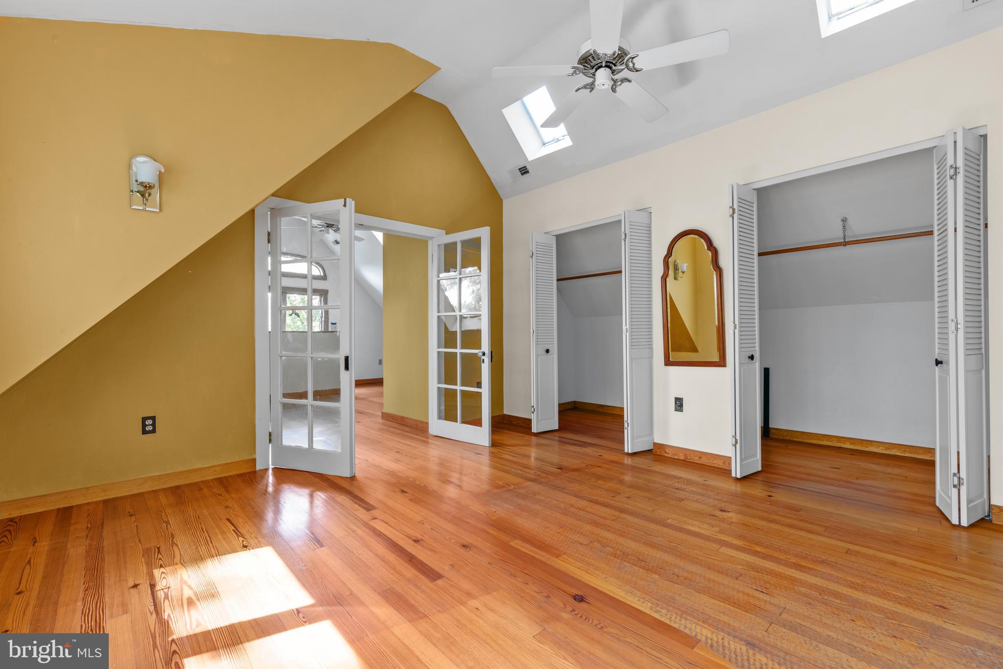 PINES ON THE SEVERN - Residential