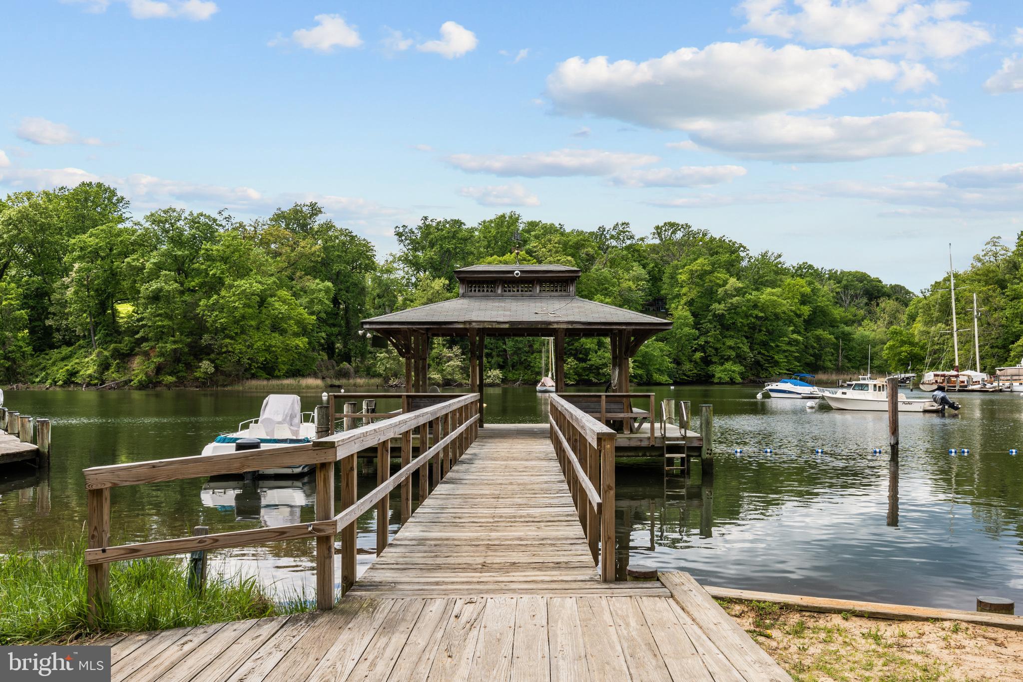 PINES ON THE SEVERN - Residential
