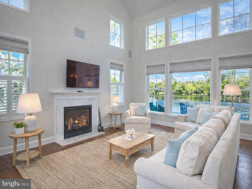 WAGAMONS WEST SHORES - Residential