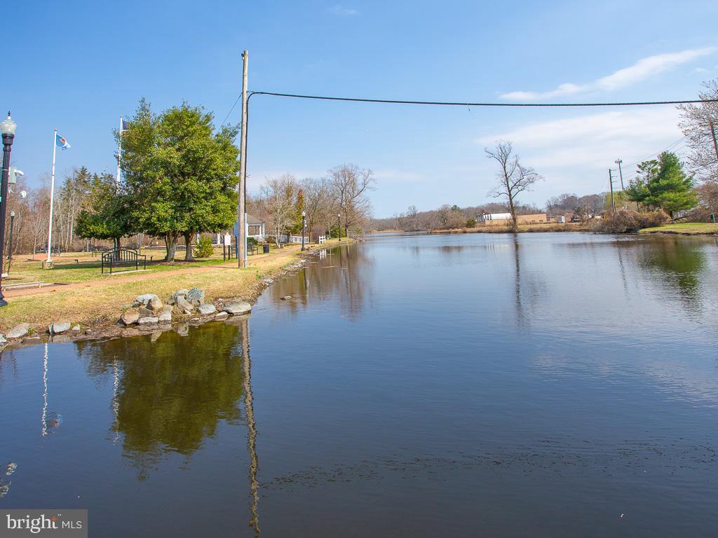 WAGAMONS WEST SHORES - Residential