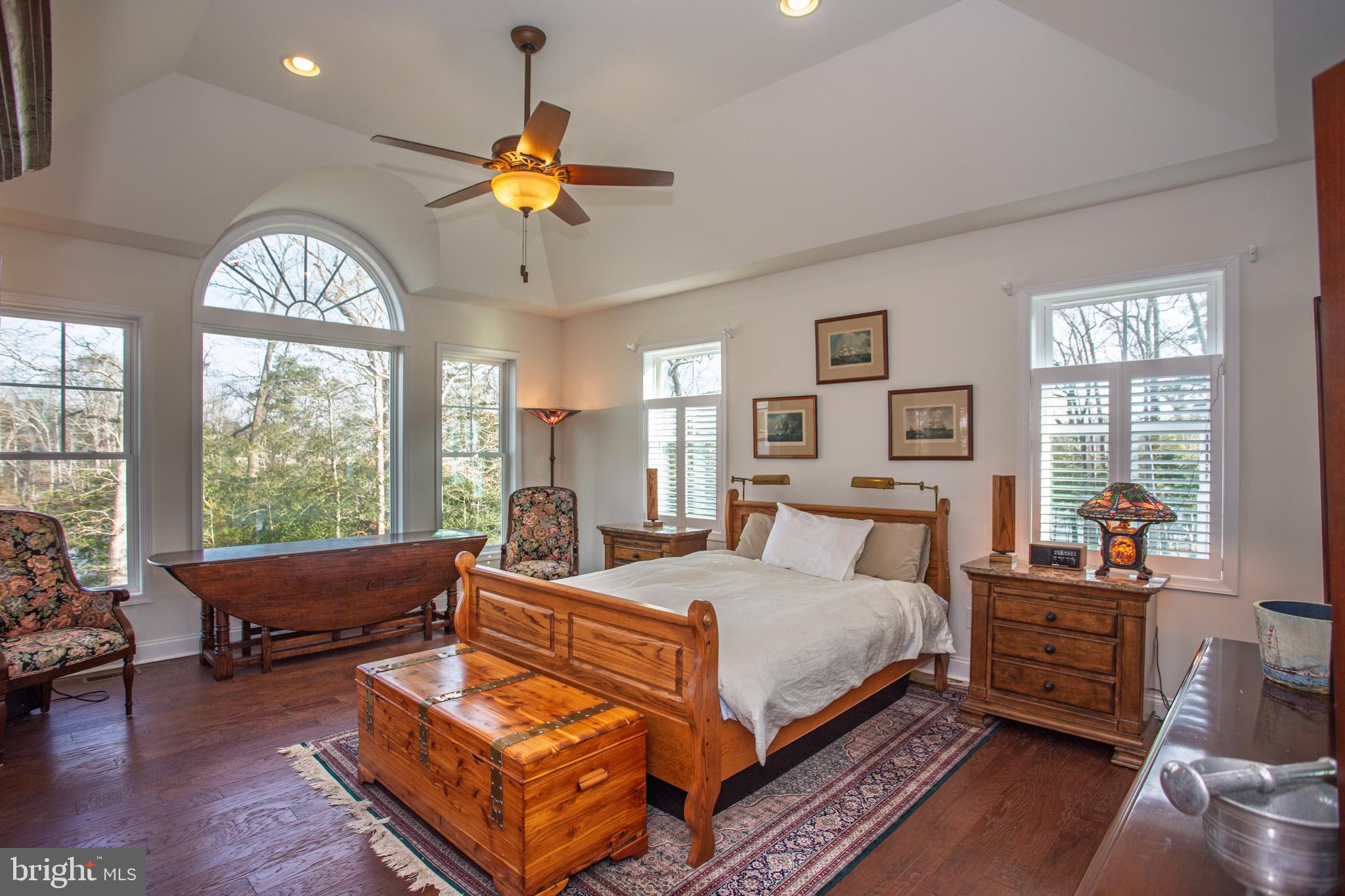 WAGAMONS WEST SHORES - Residential