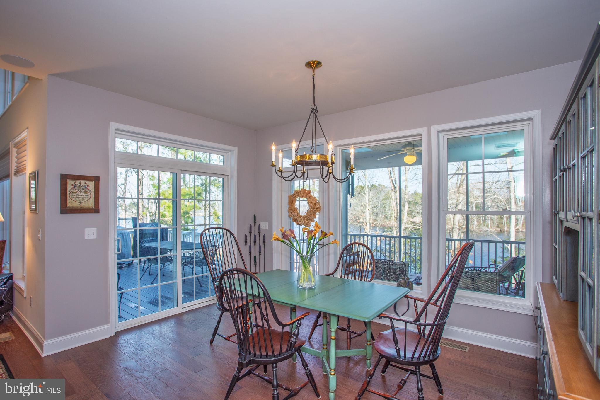 WAGAMONS WEST SHORES - Residential