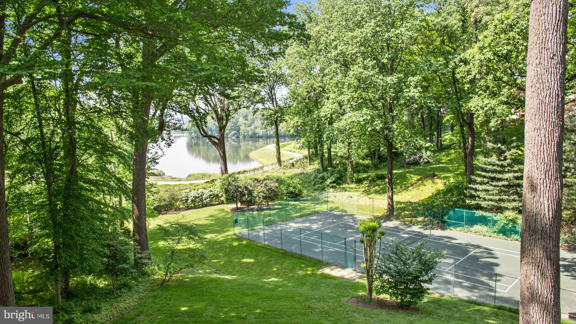 WESTMORELAND HILLS - Residential