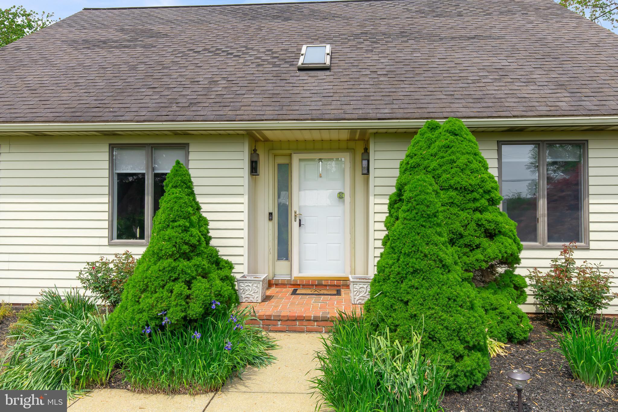 409 HILLTOP ROAD