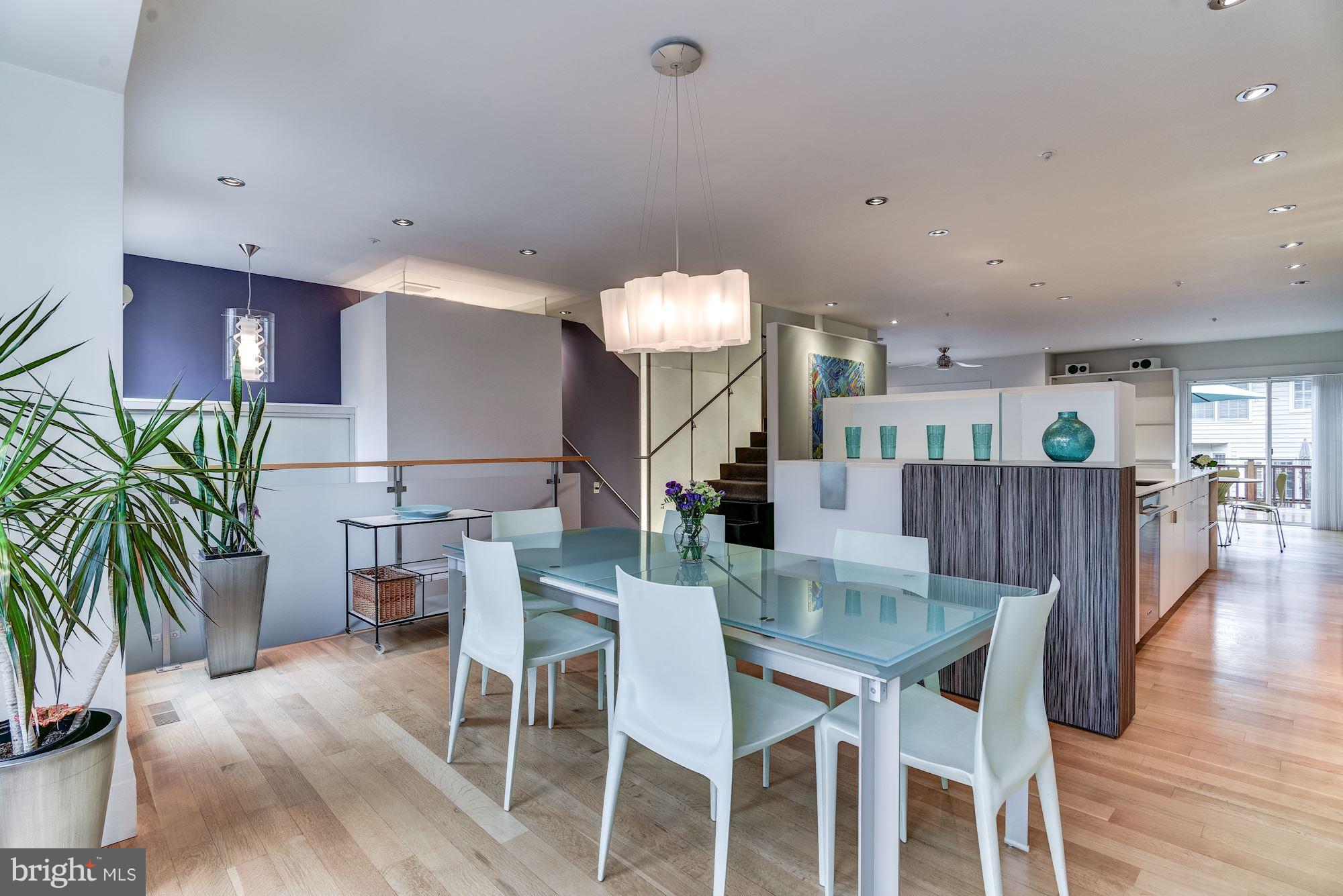 FALLSTONE - Residential