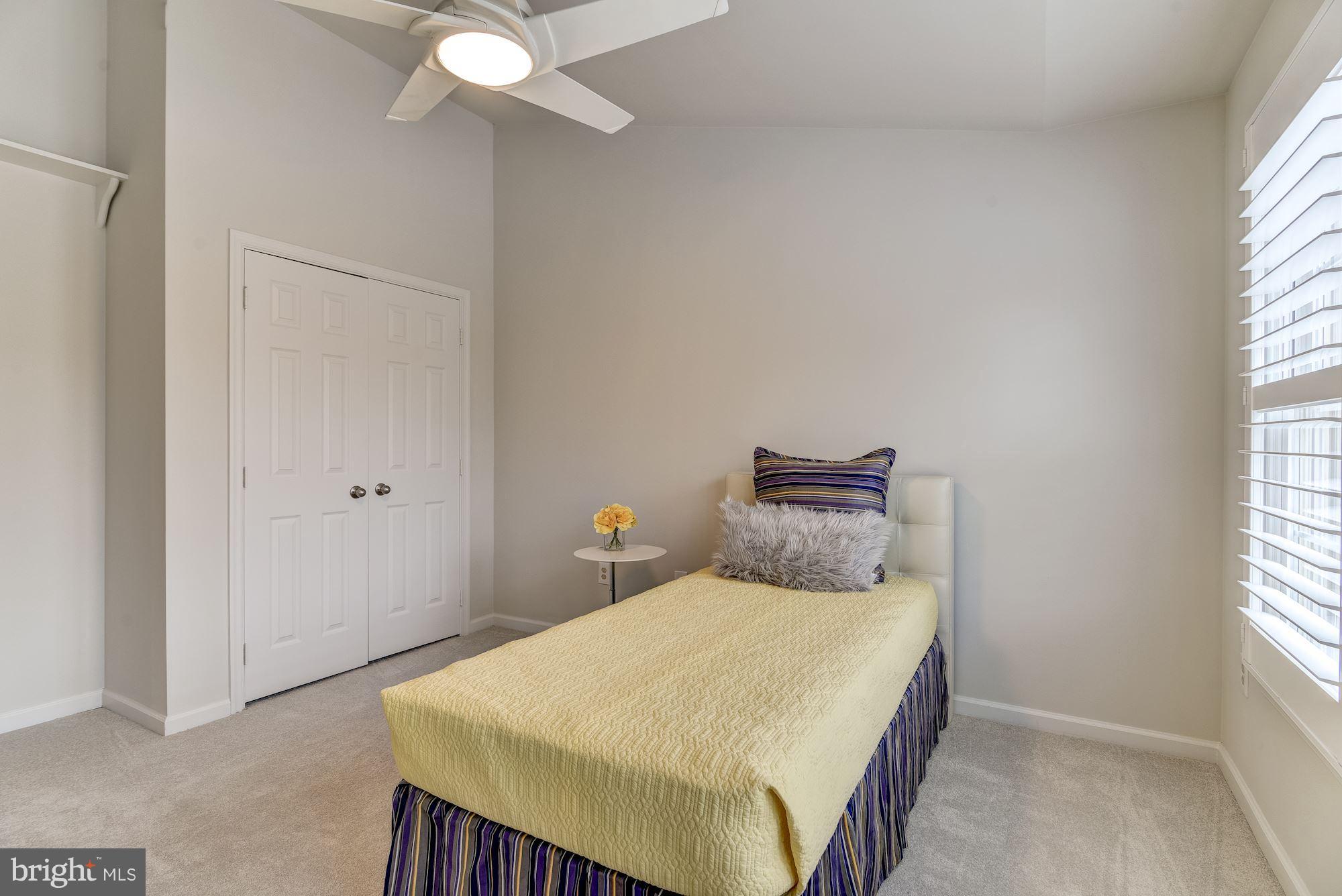 FALLSTONE - Residential