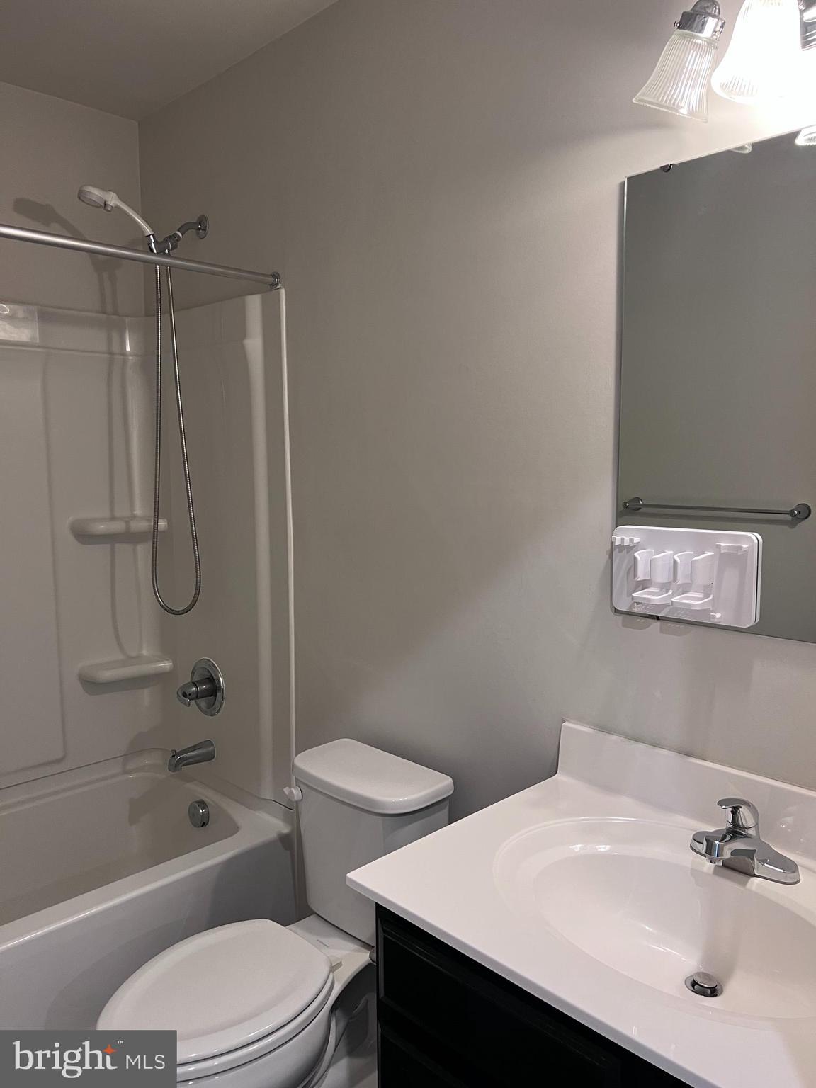 WEST CREEK VILLAGE - Residential Lease