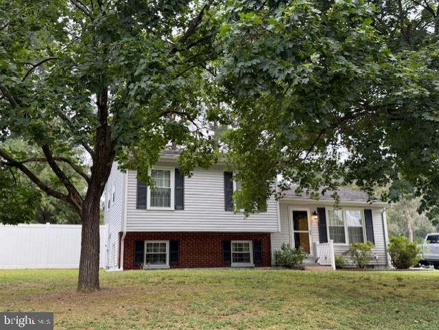 509 REGENCY DRIVE