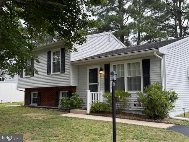 509 REGENCY DRIVE