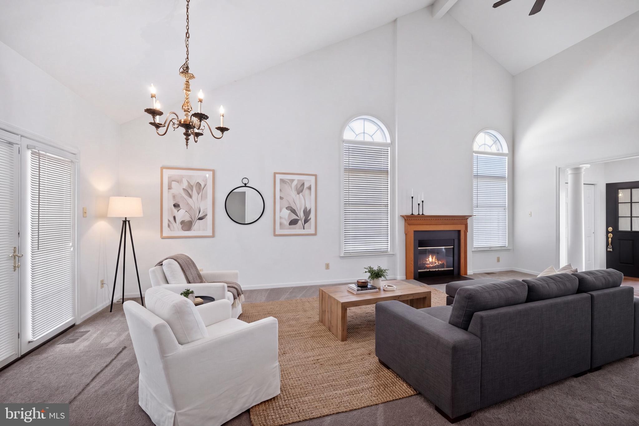 EAGLEVIEW - Residential