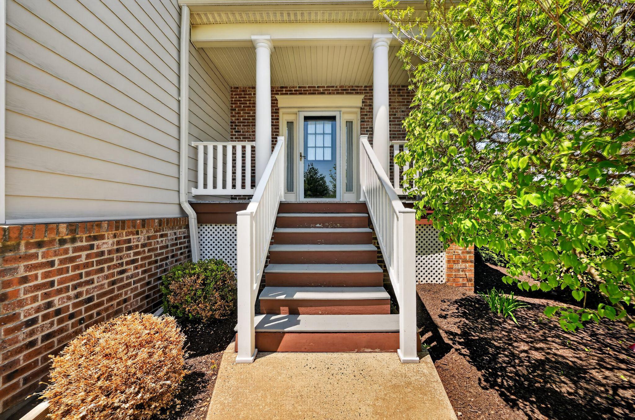 EAGLEVIEW - Residential