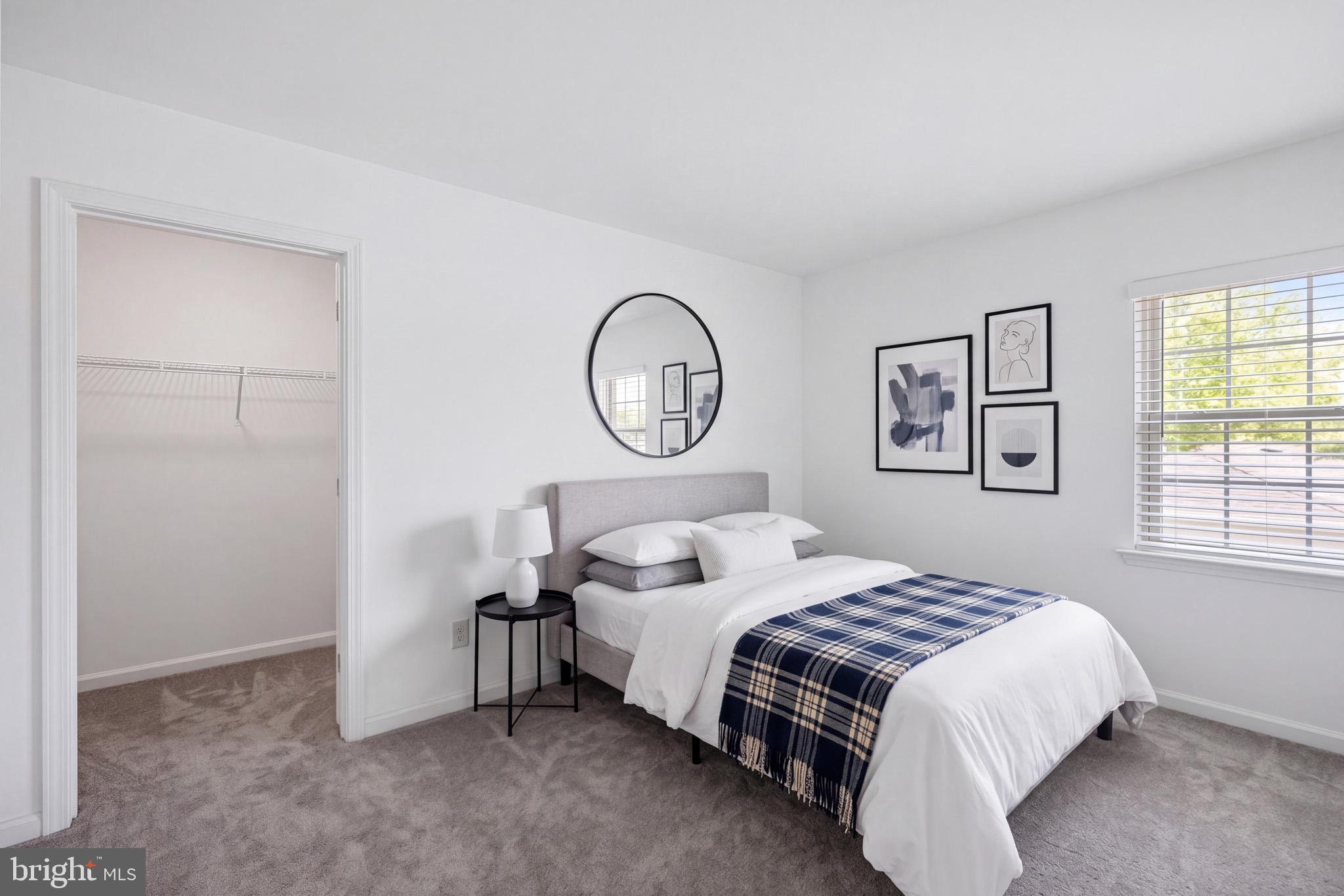 EAGLEVIEW - Residential