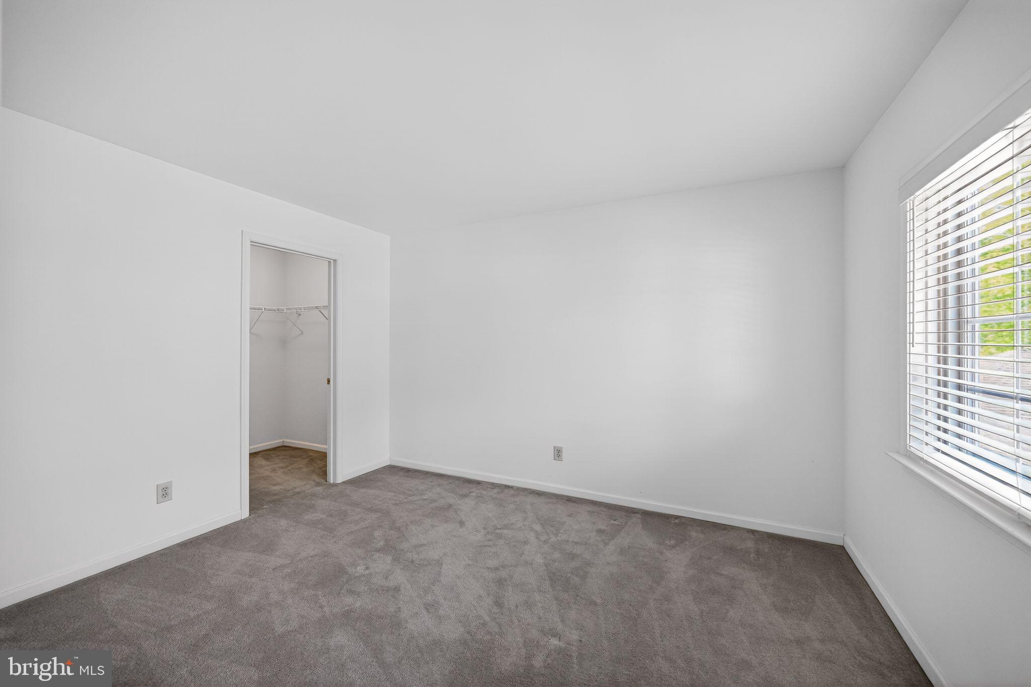 EAGLEVIEW - Residential