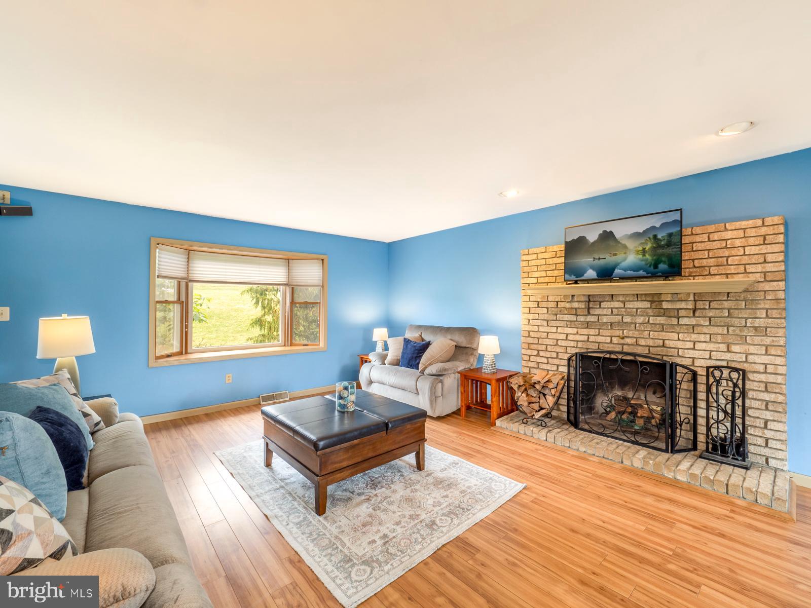 MILFORD HILL ESTATES - Residential