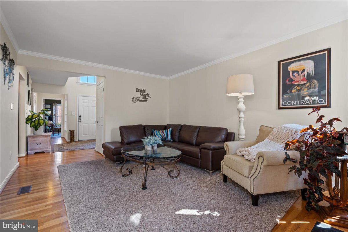 BELLE HAVEN ON THE GREEN - Residential