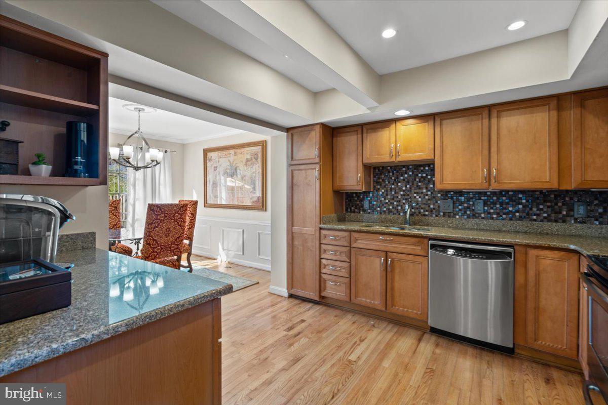 BELLE HAVEN ON THE GREEN - Residential