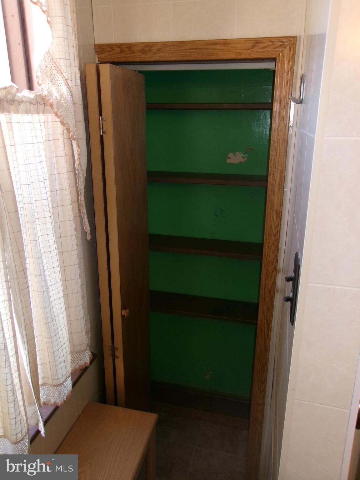 POTTSVILLE - Residential