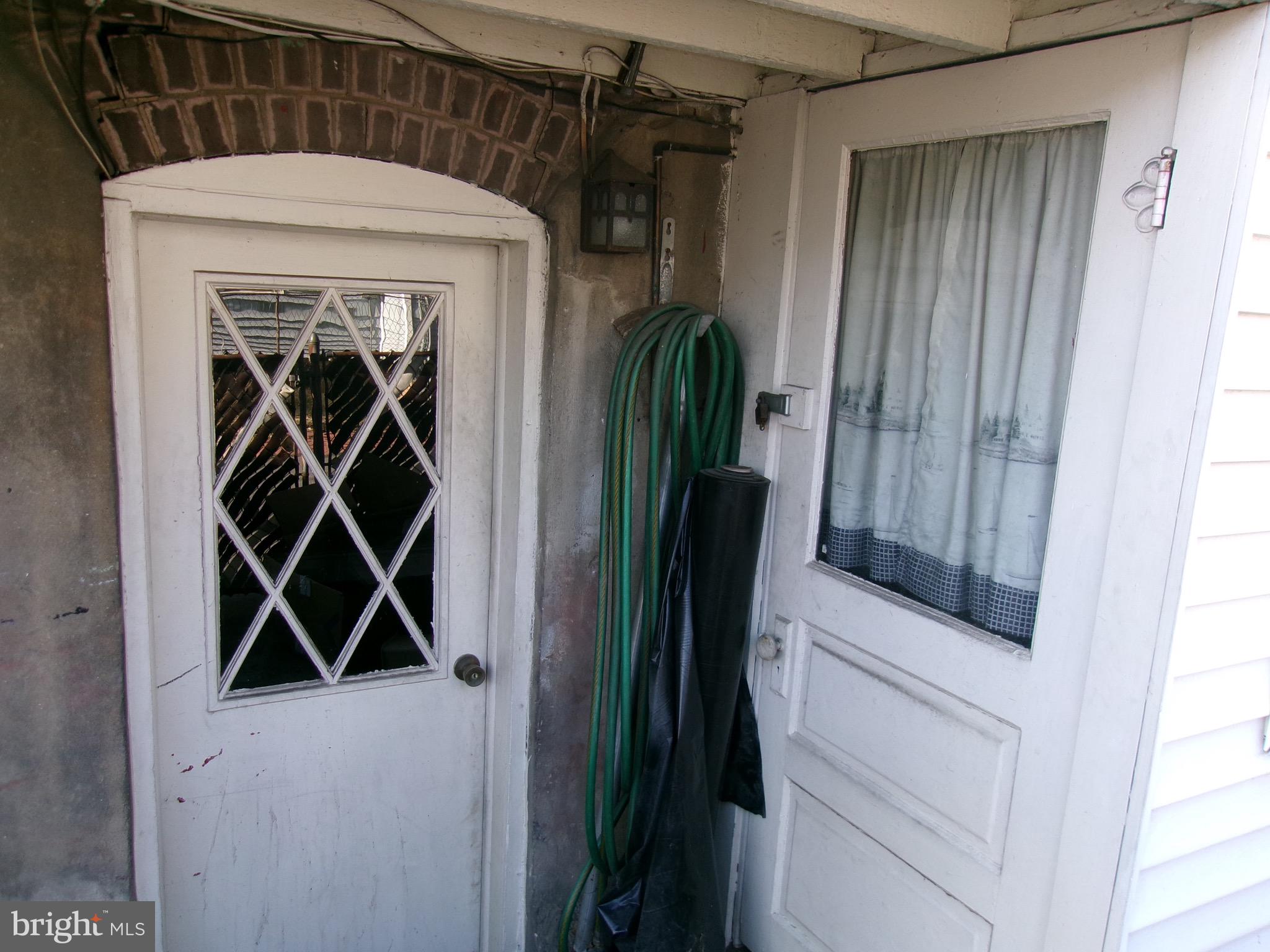 POTTSVILLE - Residential