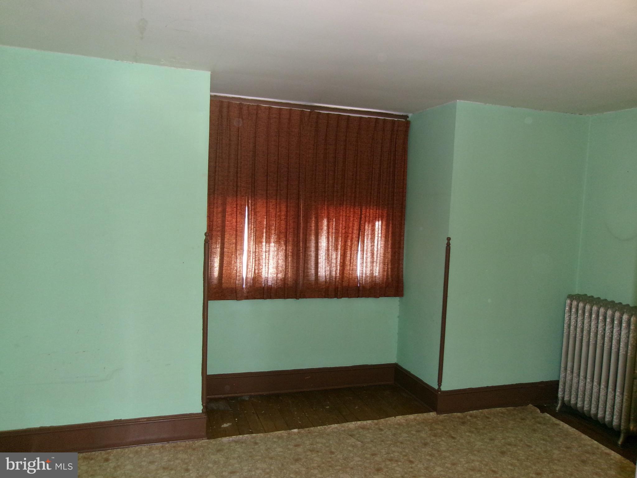 POTTSVILLE - Residential