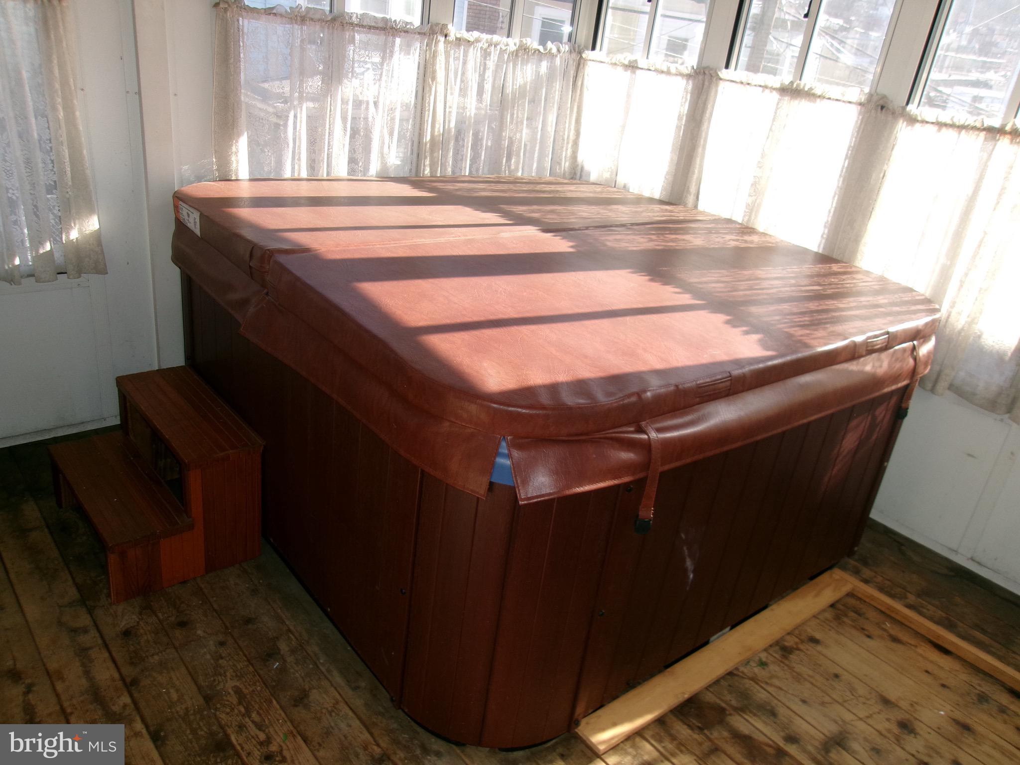 POTTSVILLE - Residential