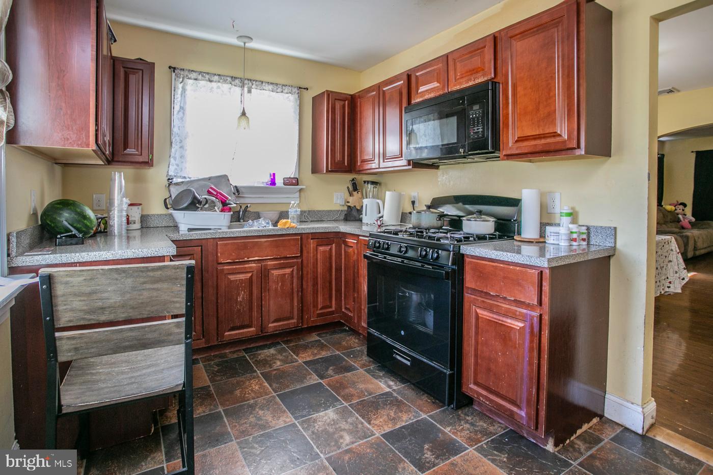 COLESTON - Residential