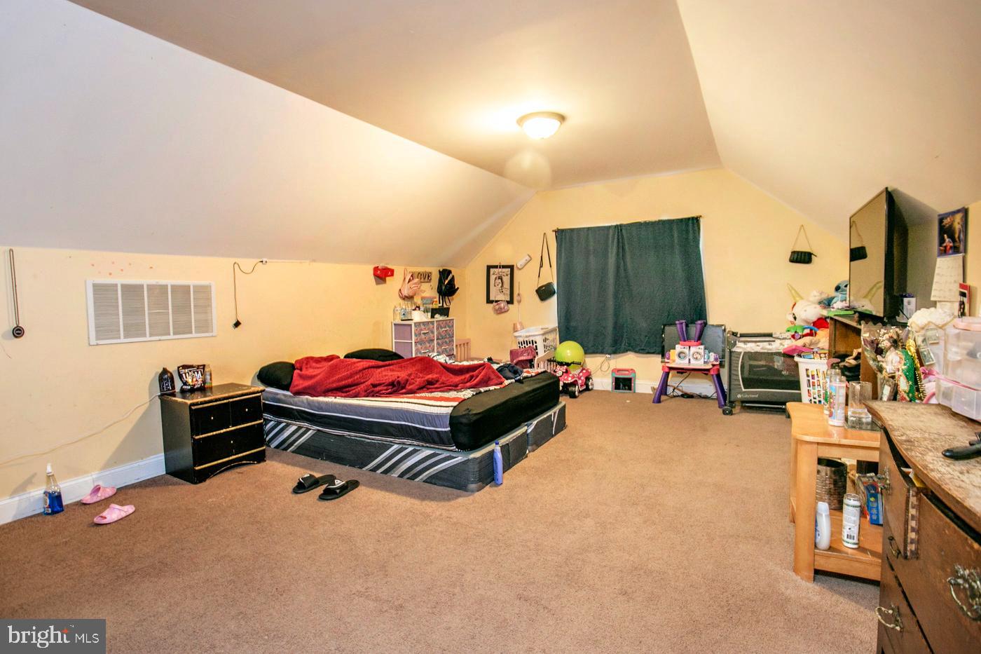 COLESTON - Residential