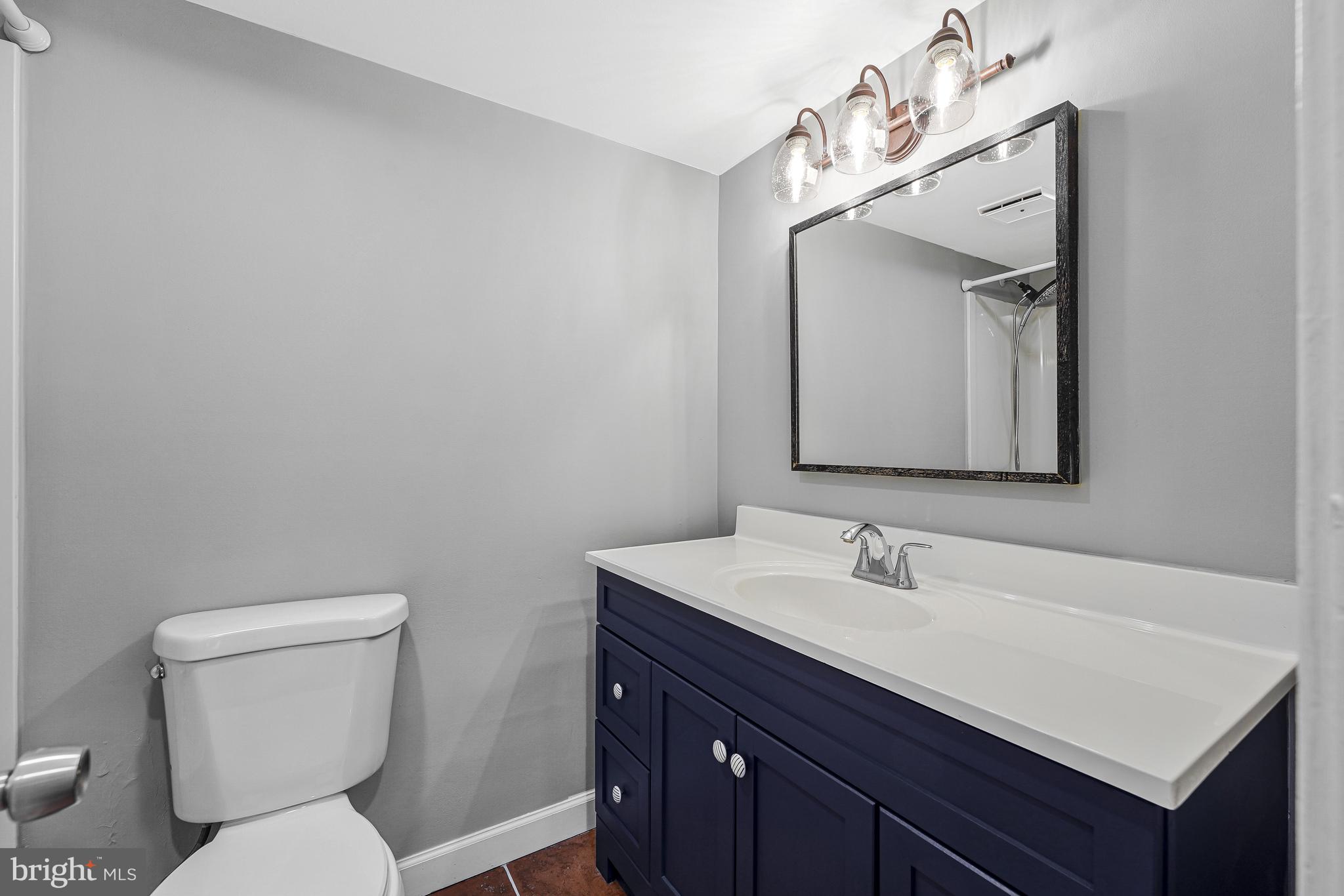 ROTONDA - Residential Lease