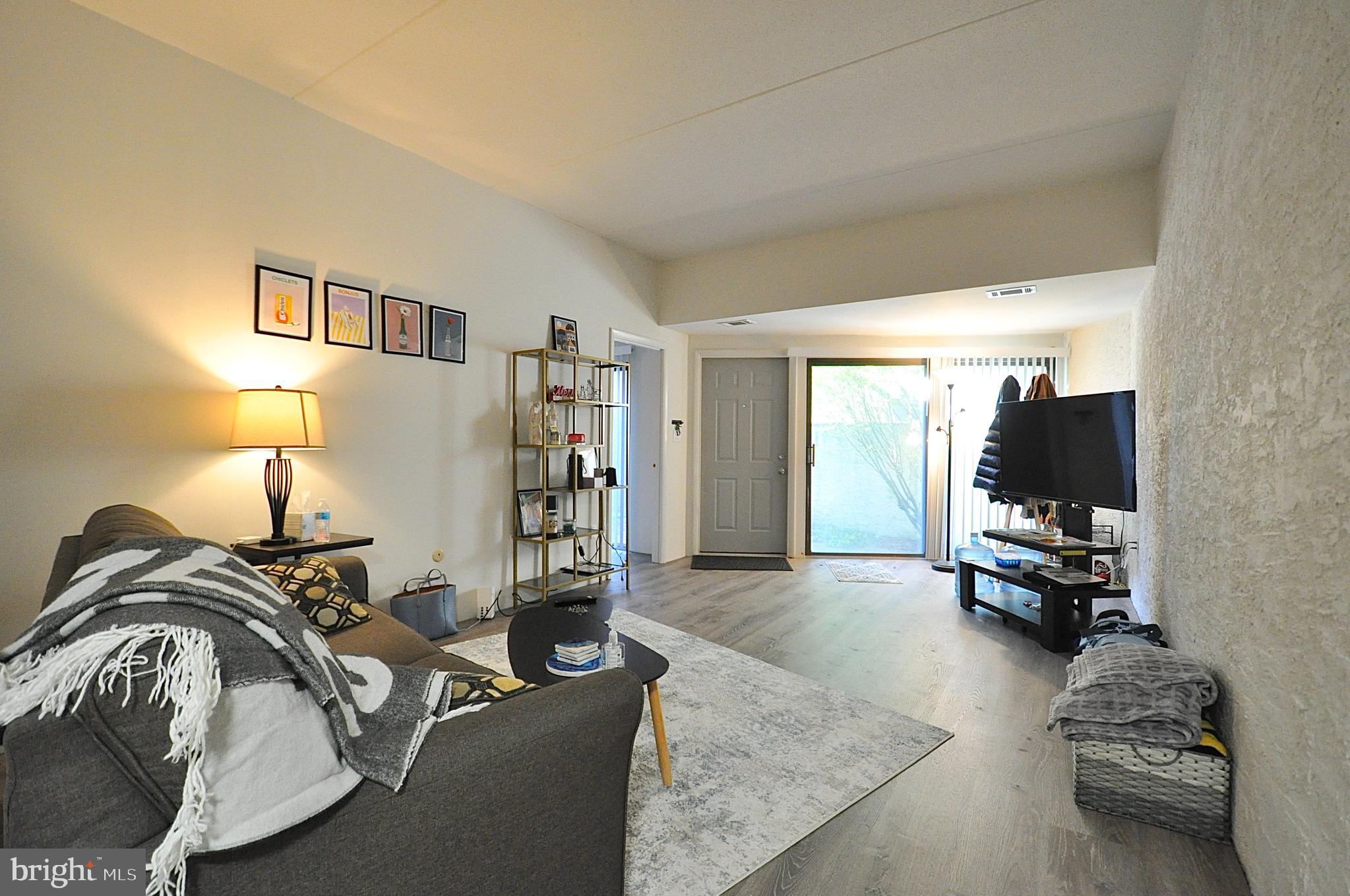 805 STRATFORD DRIVE DRIVE 12