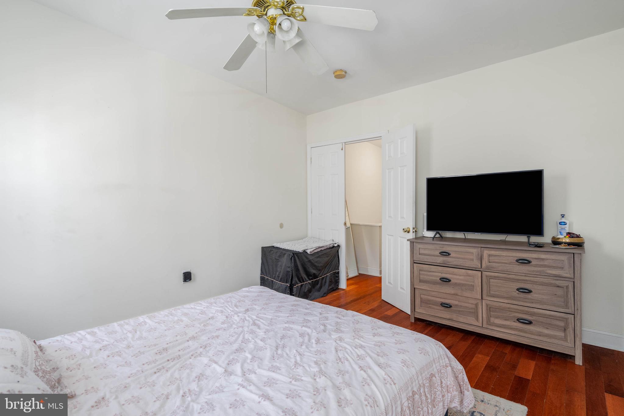 GRADUATE HOSPITAL - Residential