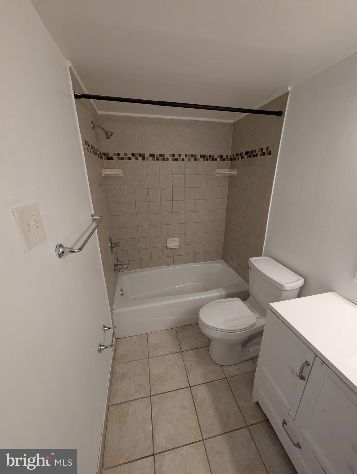 MARYLAND FARMS - Residential Lease