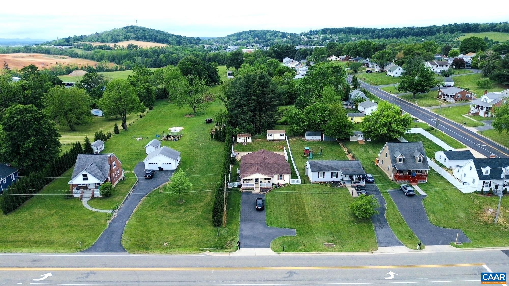 1595 BARTERBROOK RD