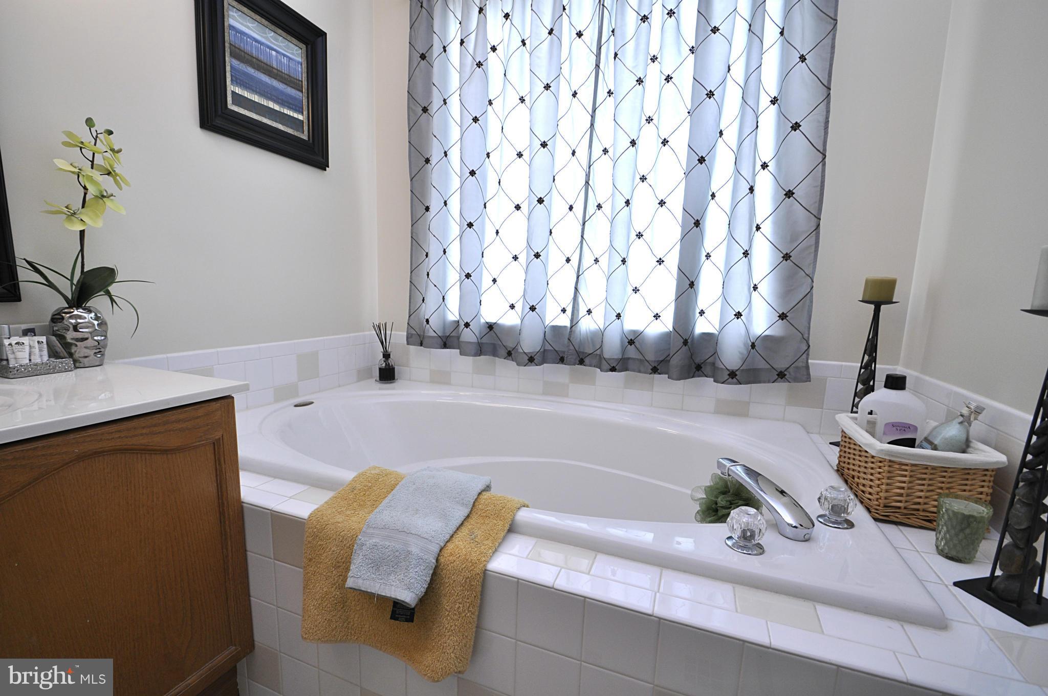 HEATHER HILLS/BRIGHTFLD - Residential