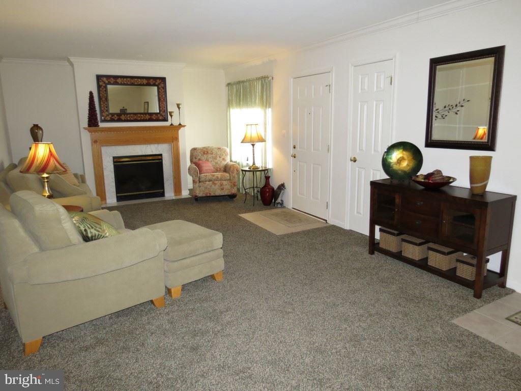 EQUINE MEADOWS - Residential