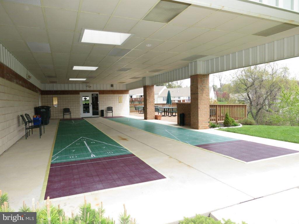 EQUINE MEADOWS - Residential
