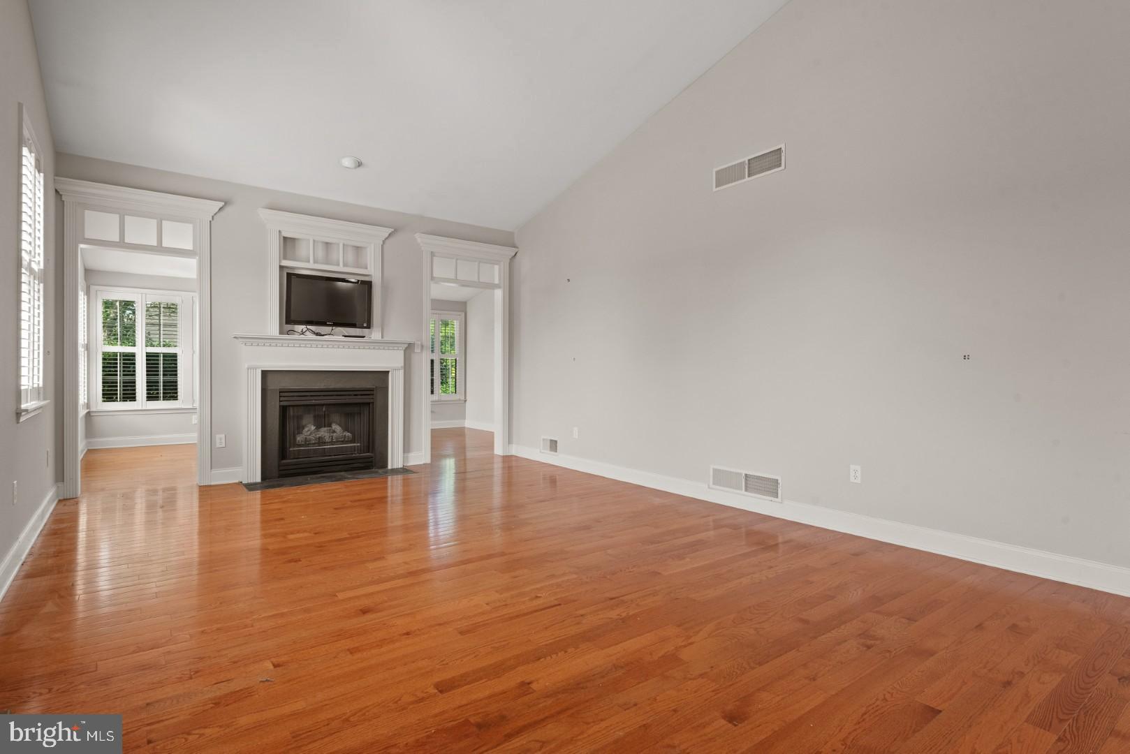 1001 SAINT ANDREWS COURT