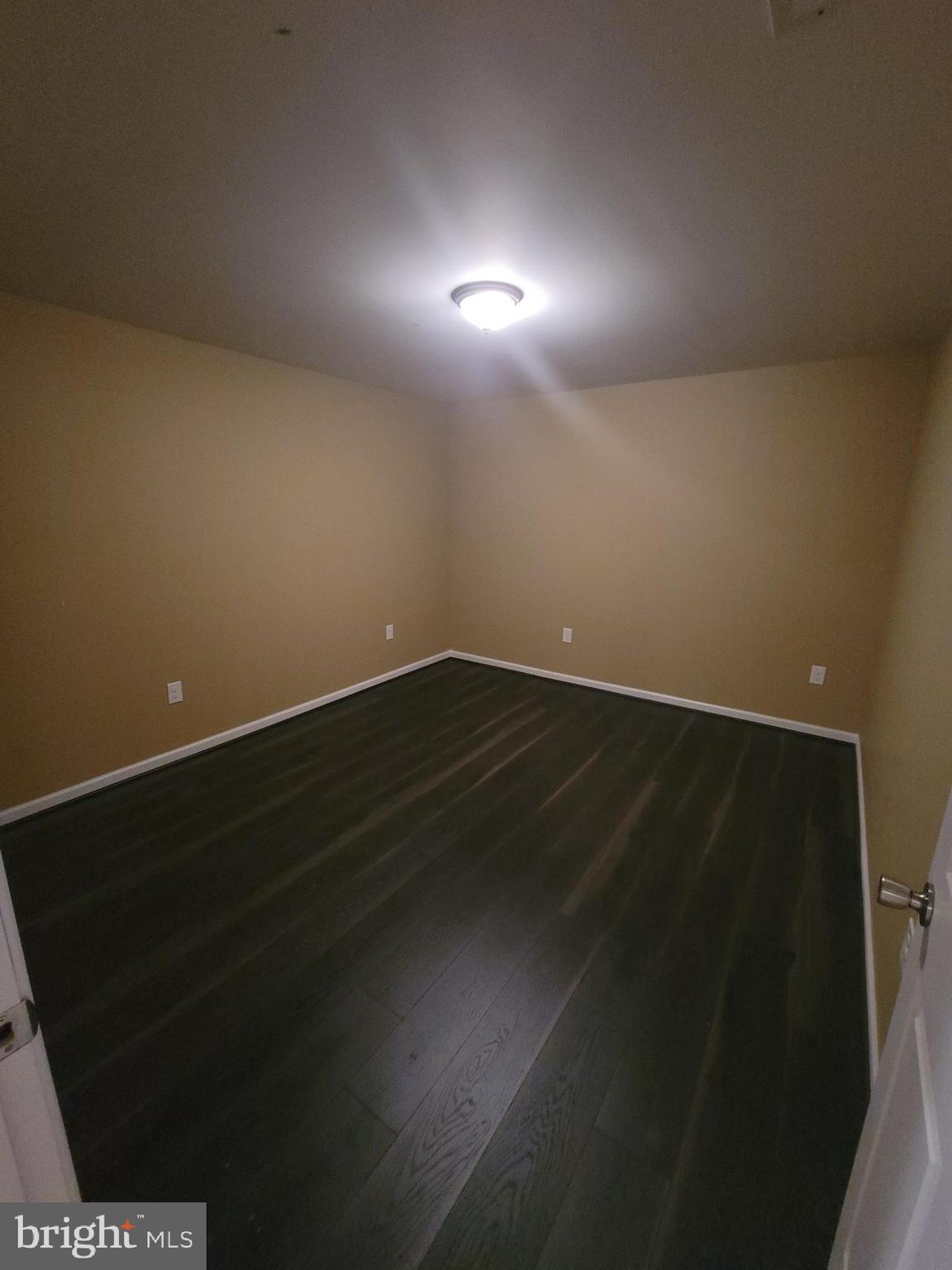 APPLE GROVE - Residential Lease