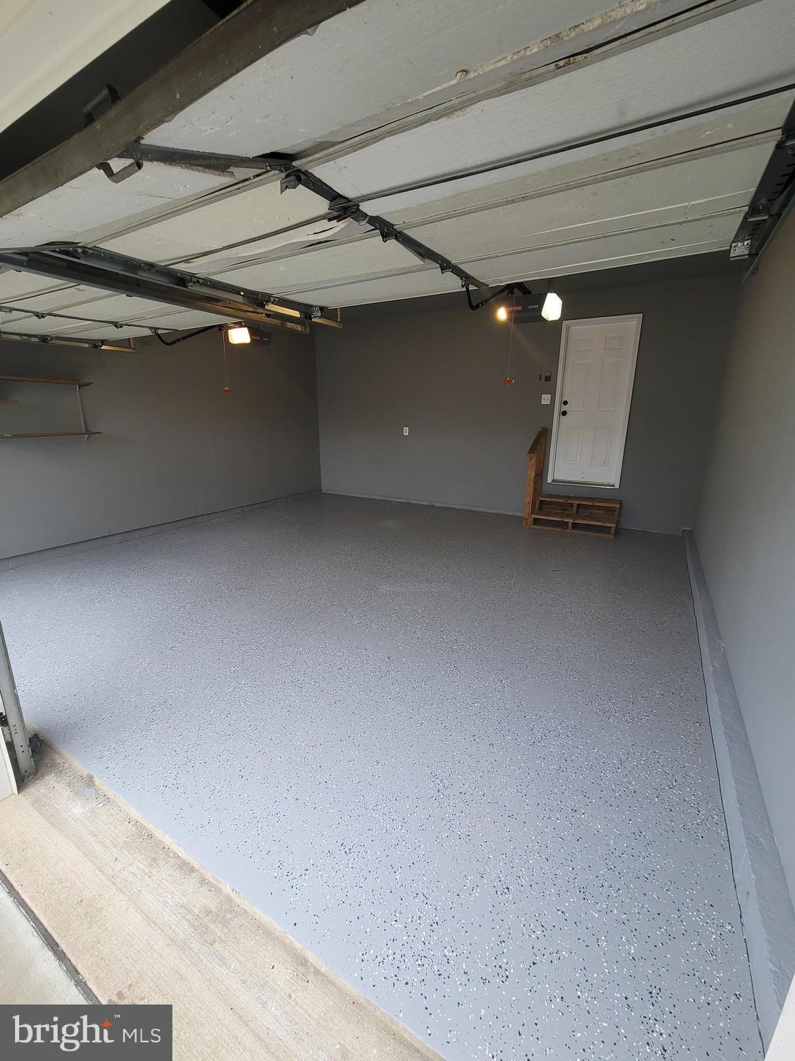 APPLE GROVE - Residential Lease