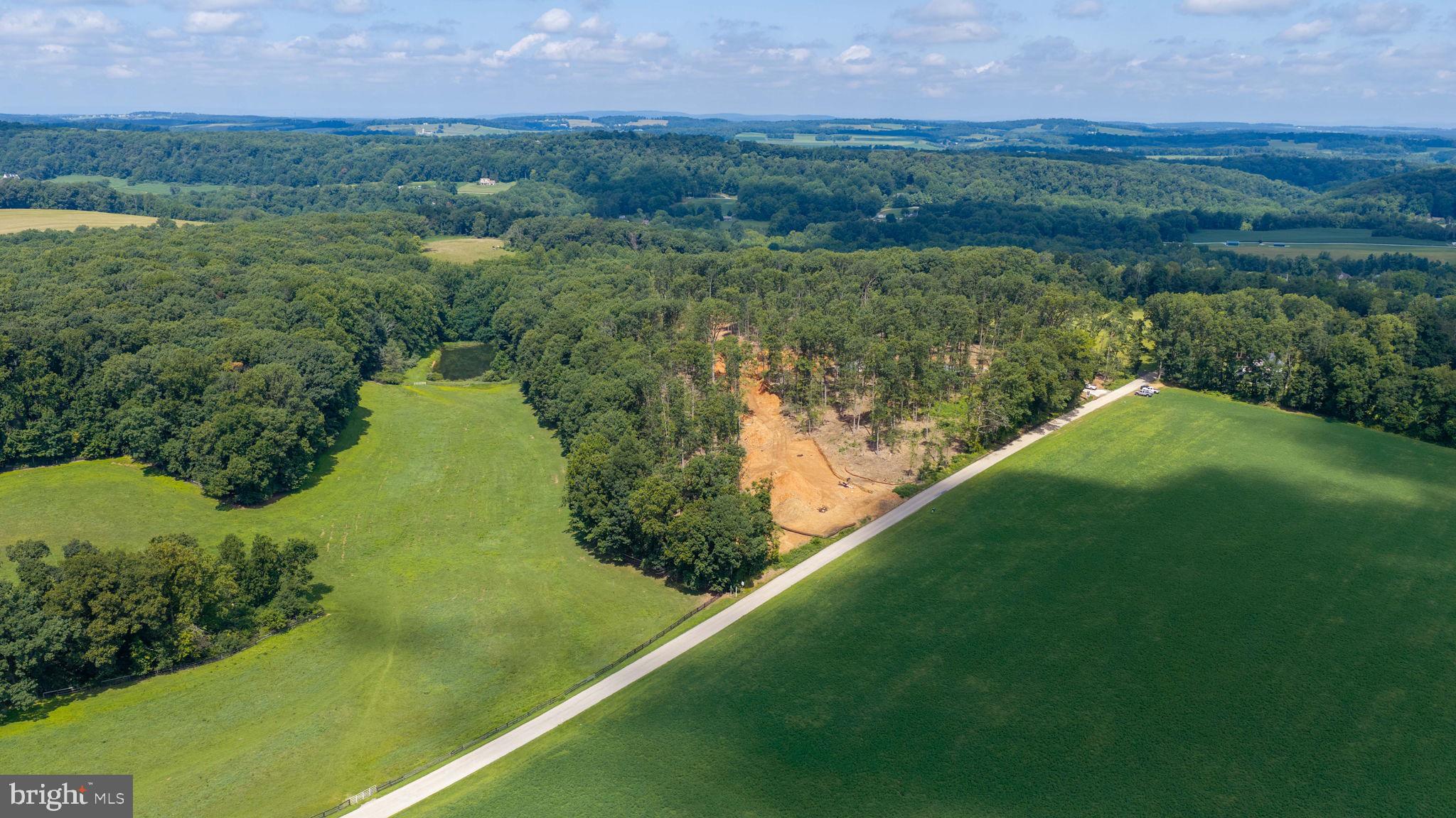 4012 BACK CREEK - CHAROLETTE MODEL ROAD