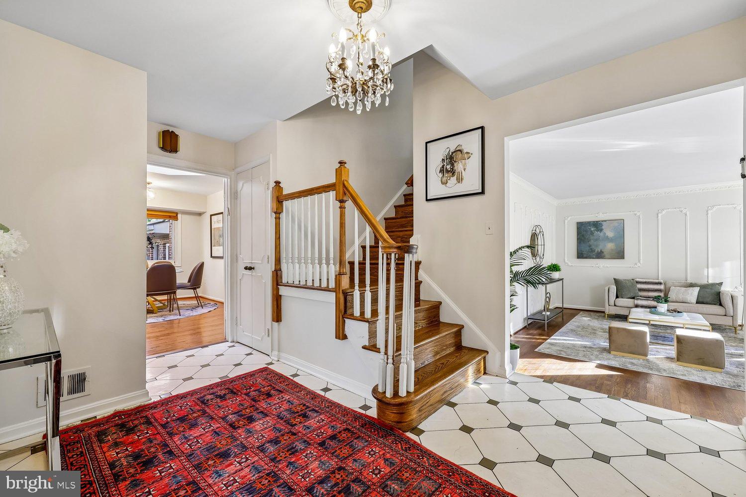 929 CLINTWOOD DRIVE