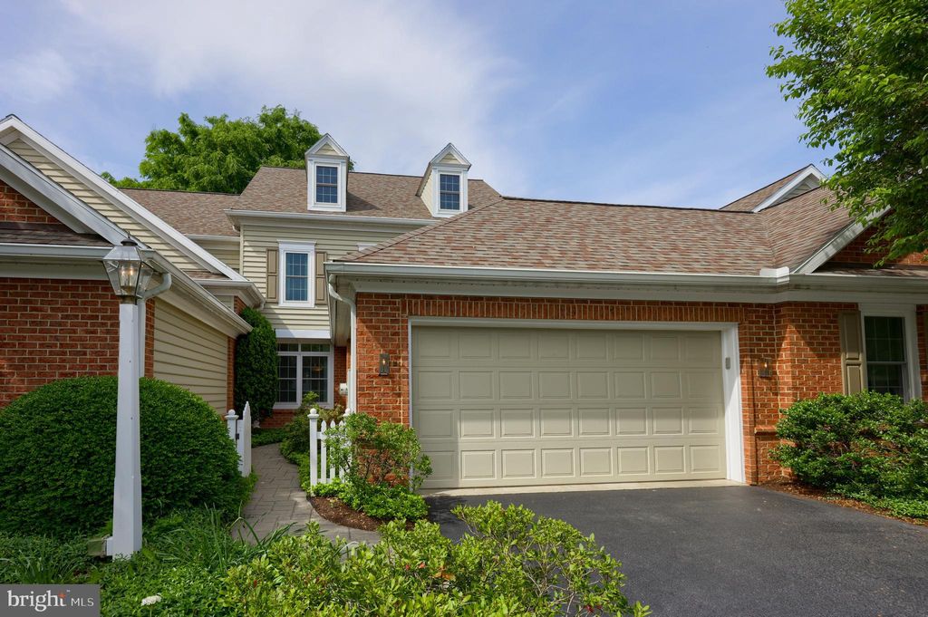 Photo of 615 Northfield Road, Lititz, PA 17543 (MLS # PALA2050652)