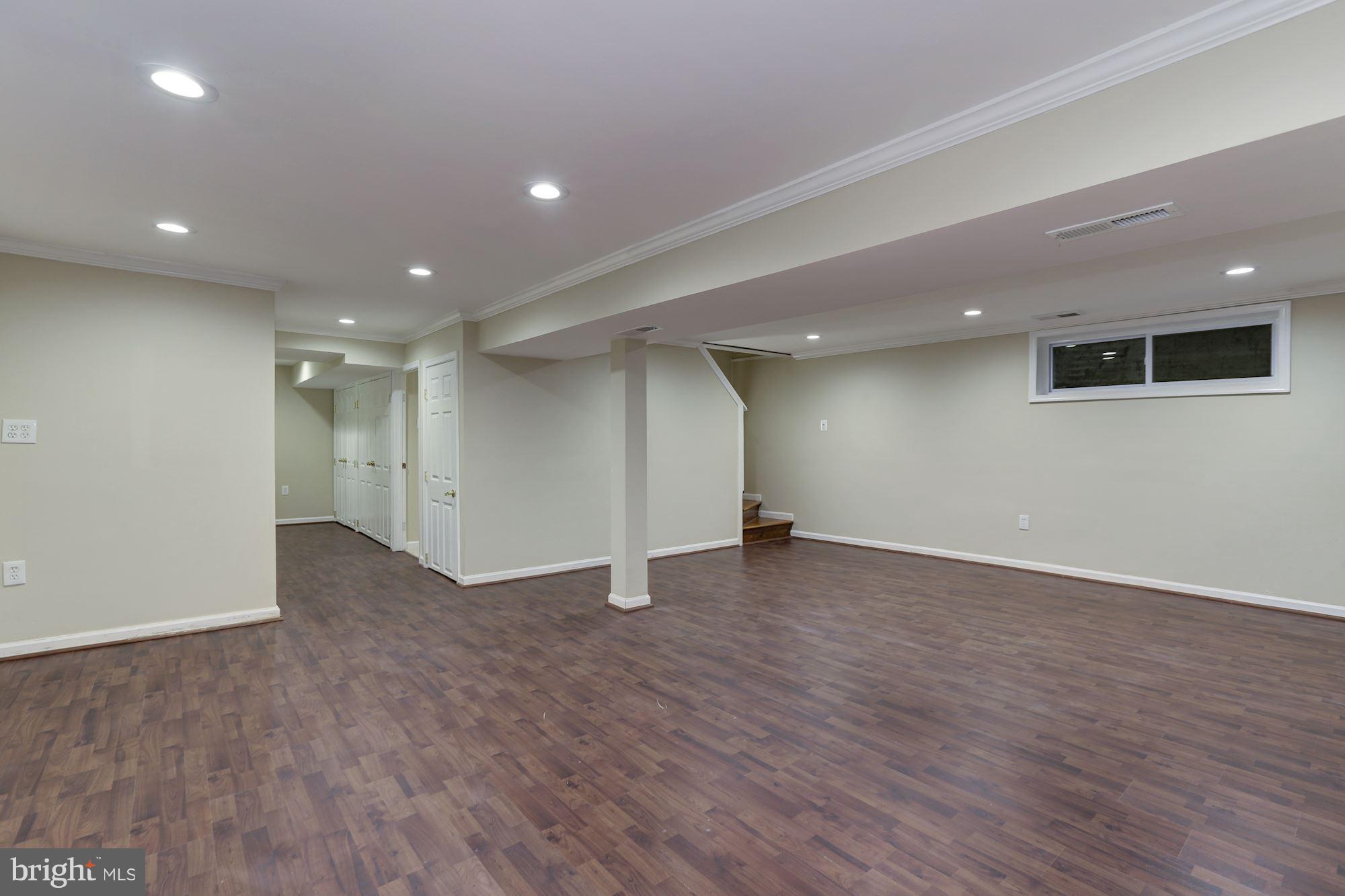 WOODBERRY FOREST - Residential