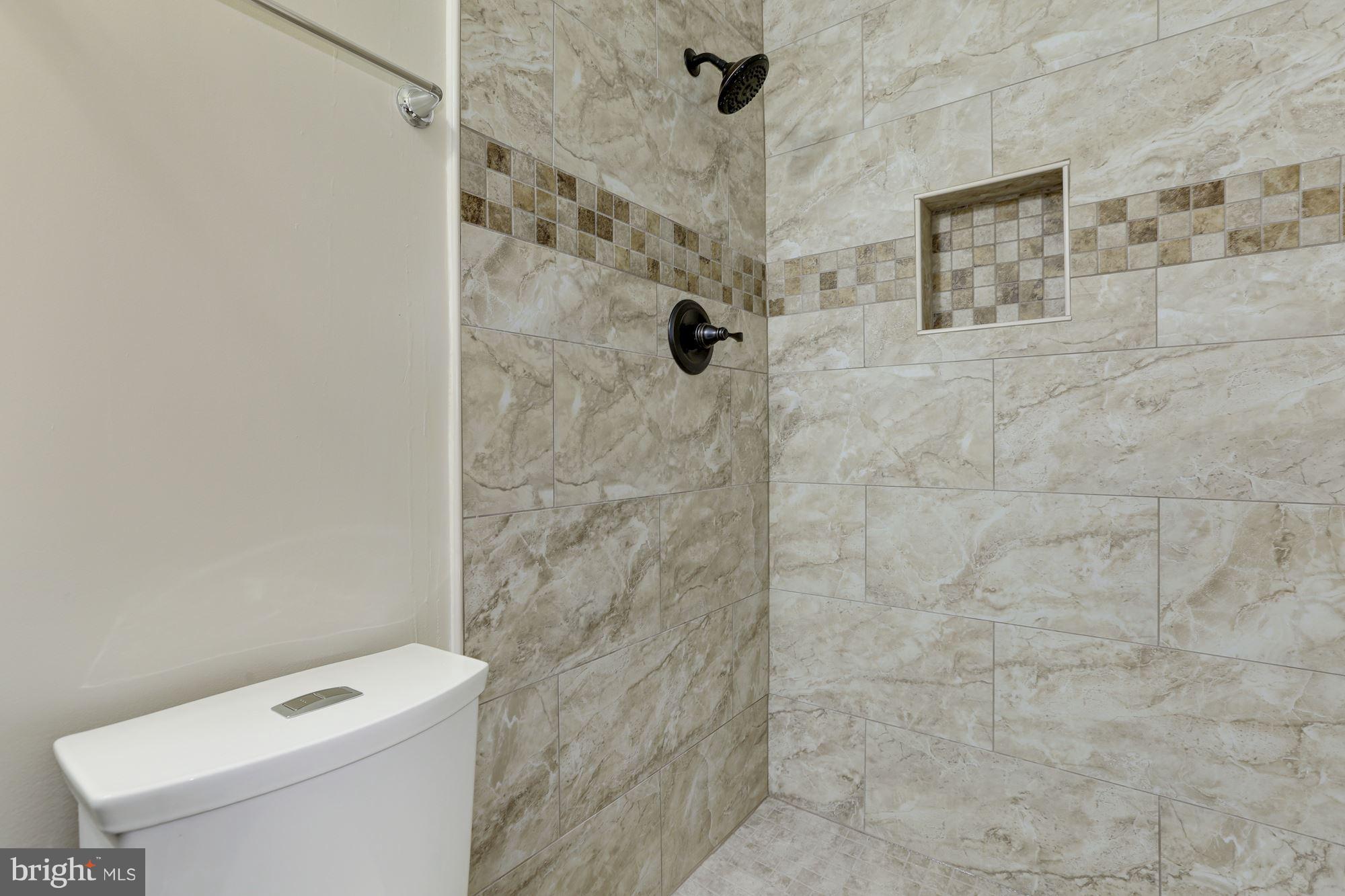 WOODBERRY FOREST - Residential