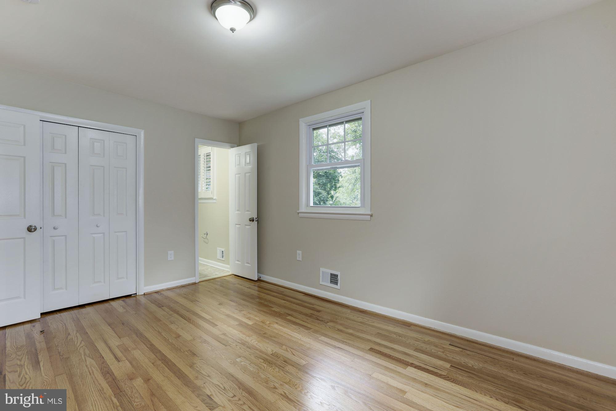 WOODBERRY FOREST - Residential