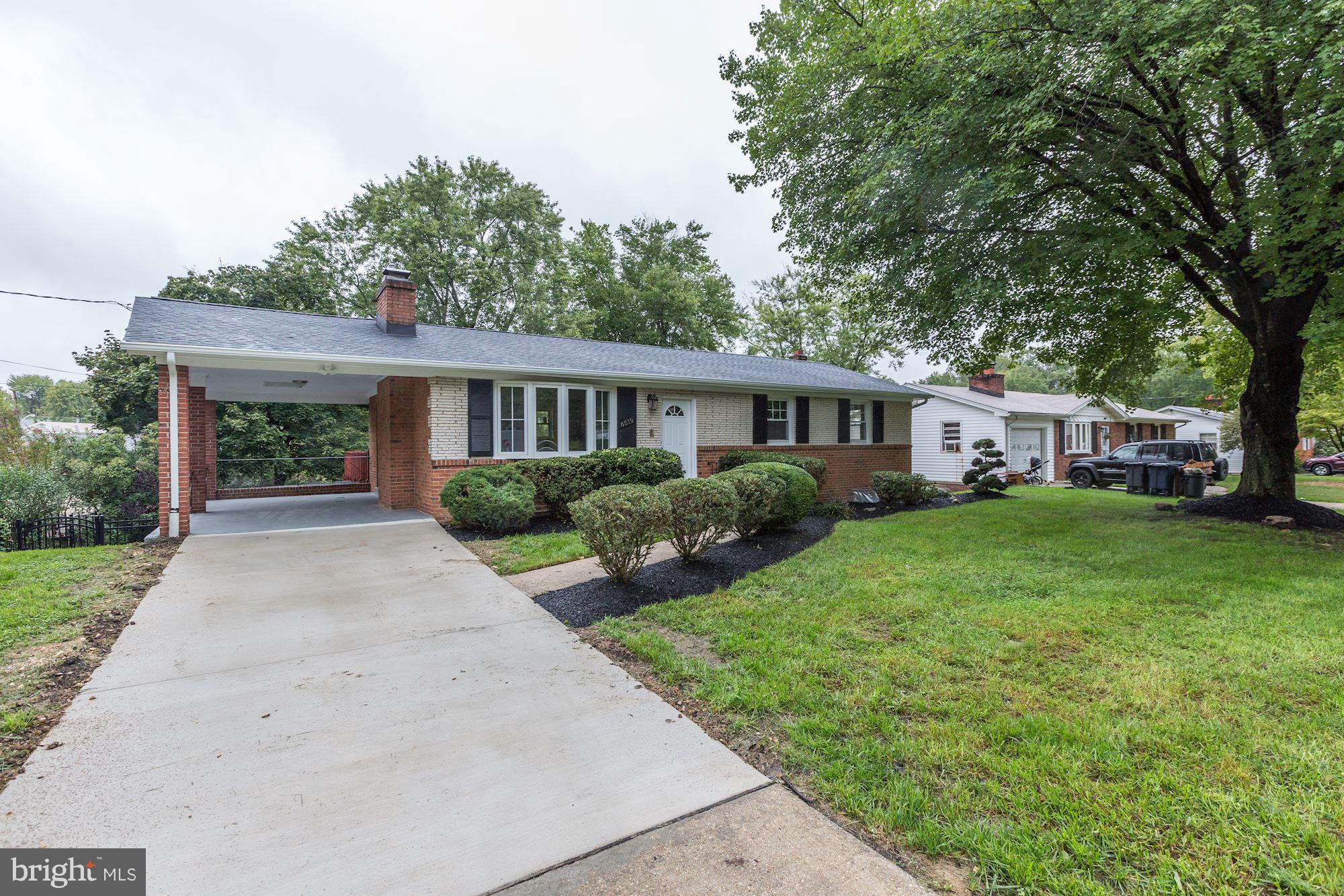 WOODBERRY FOREST - Residential