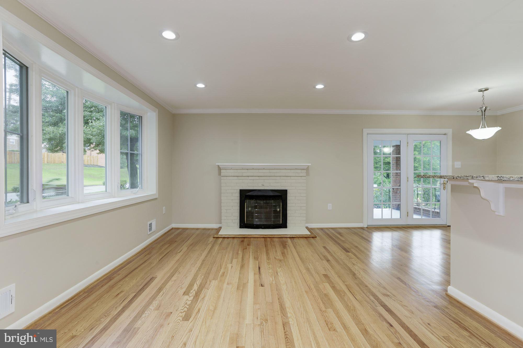 WOODBERRY FOREST - Residential