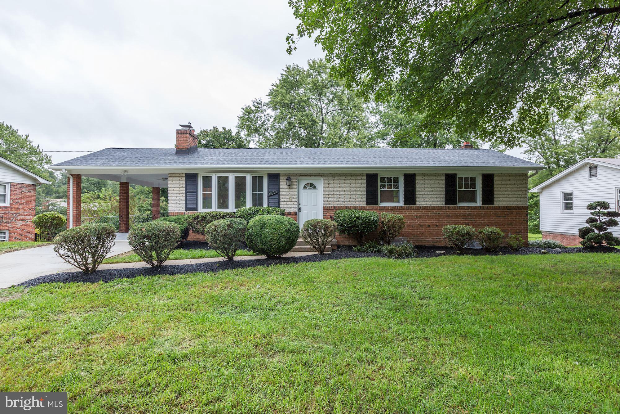 WOODBERRY FOREST - Residential