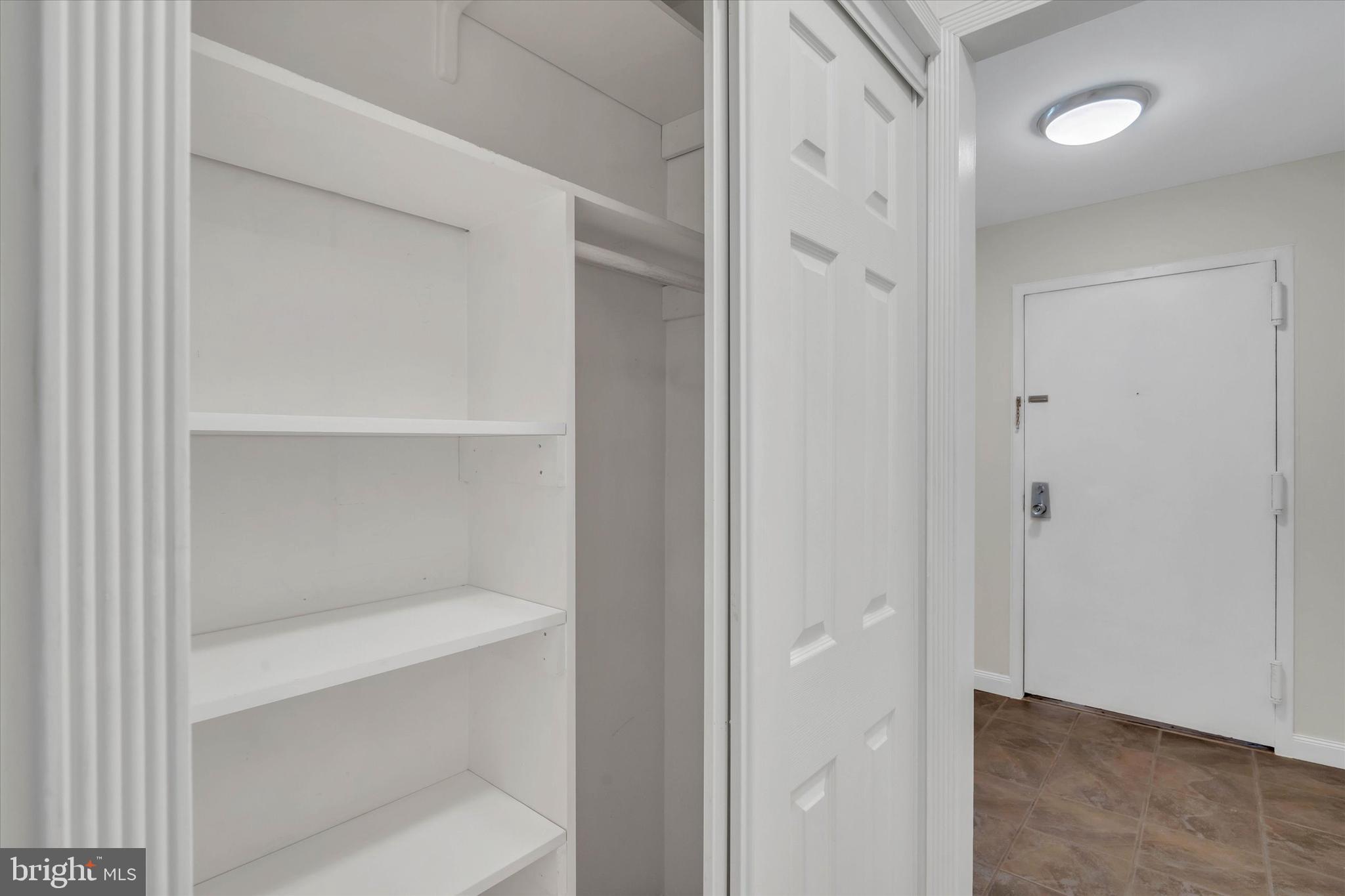 SOUTHGATE - Residential