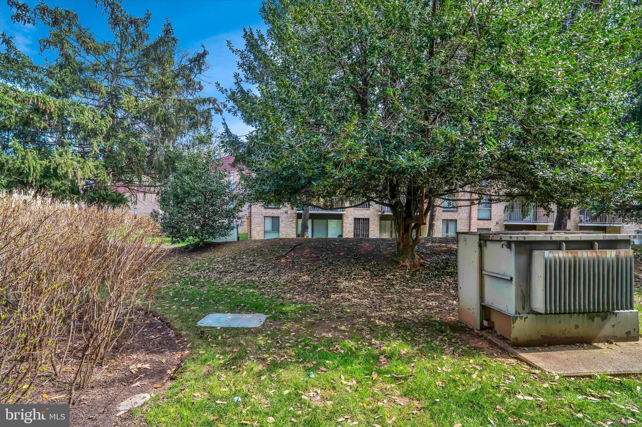 SOUTHGATE - Residential